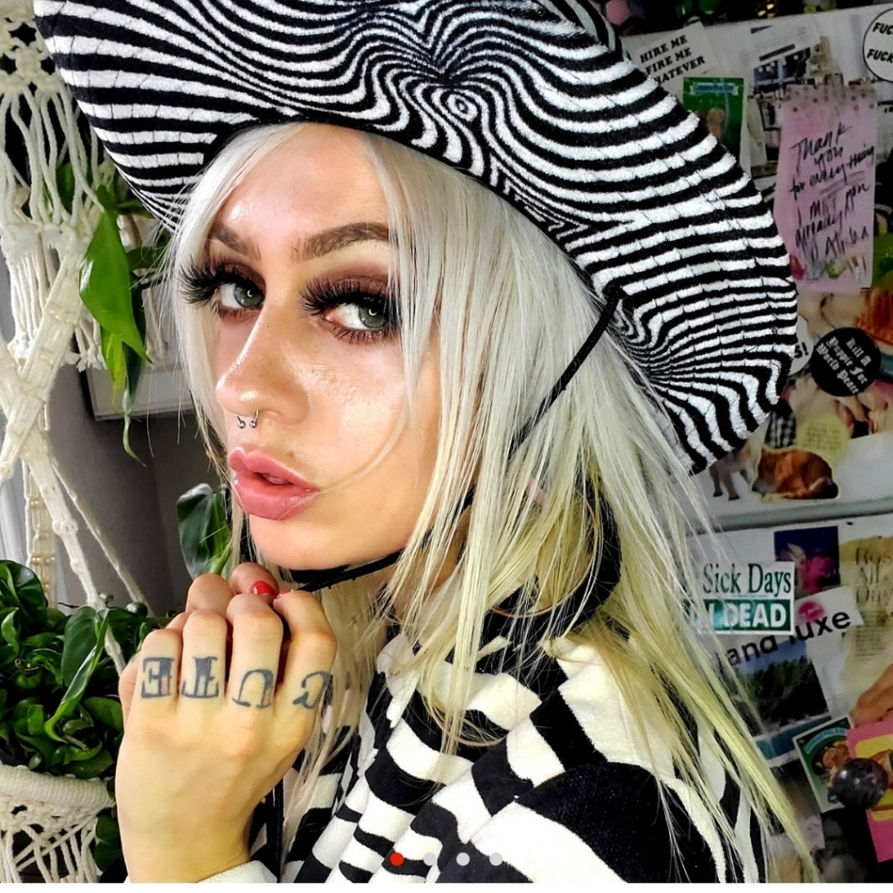 Trippy zebra velour cowboy hat #4